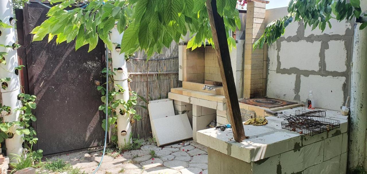 Гостевой Дом На Рыбачей, 16 Фонтана Odessa Exteriör bild